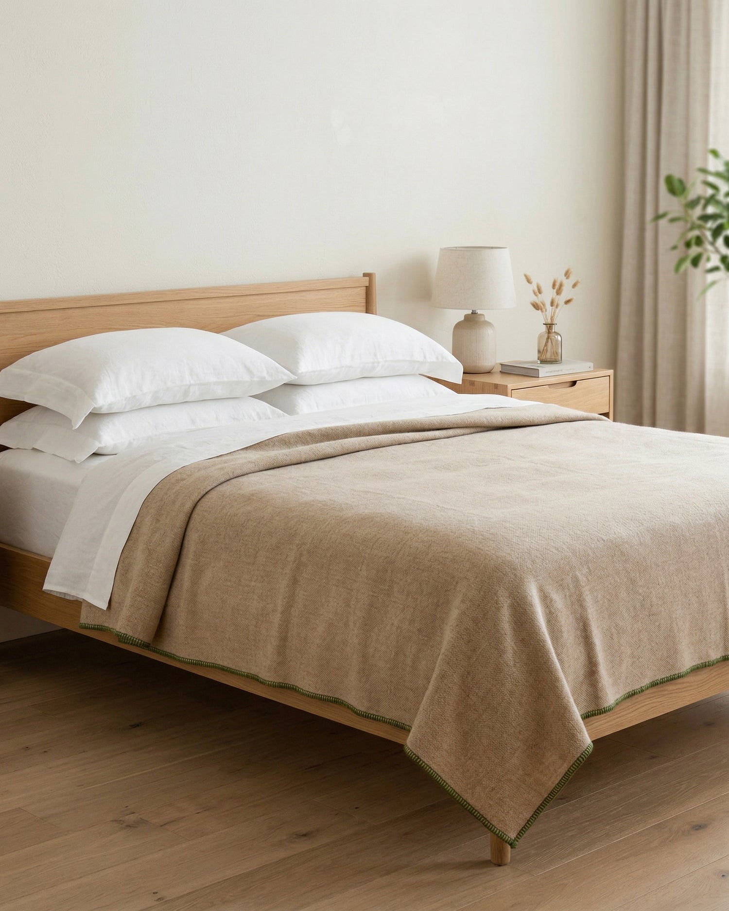 Alghero: Lt Wt Merino Wool Bed Blanket