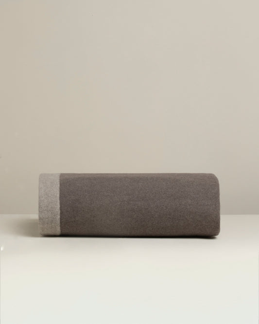 Ravello: Artisanal Merino Wool Bed Blanket