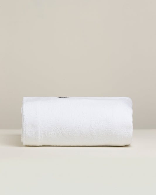 RoyalRest: Lux Chenille Matelassé Cotton Coverlet