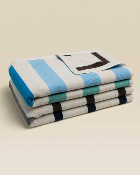 Plush Cotton Reversible Towel - Janus Cadence