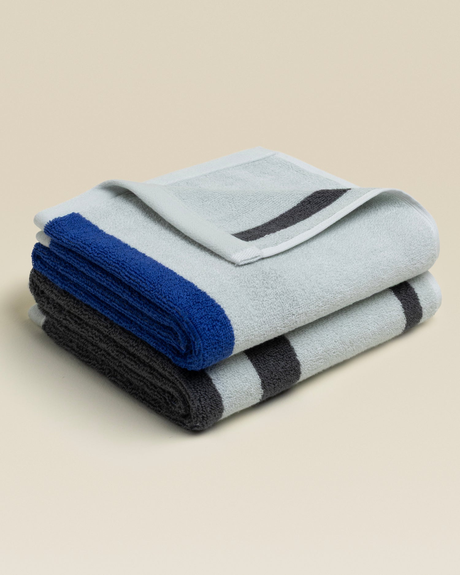 Plush Cotton Reversible Towel - Janus Edge