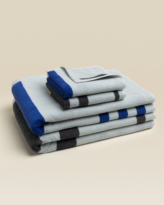 Plush Cotton Reversible Towel - Janus Edge