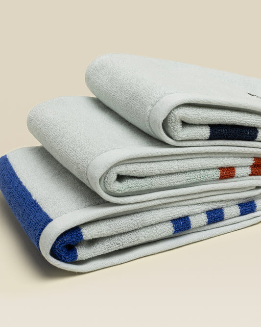 Plush Cotton Reversible Towel - Janus Edge