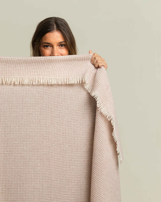 Positano: Honeycomb Wool Throw Blanket